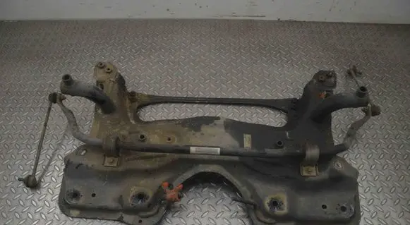 Fiat 500L Front subframe 51921447 51966048