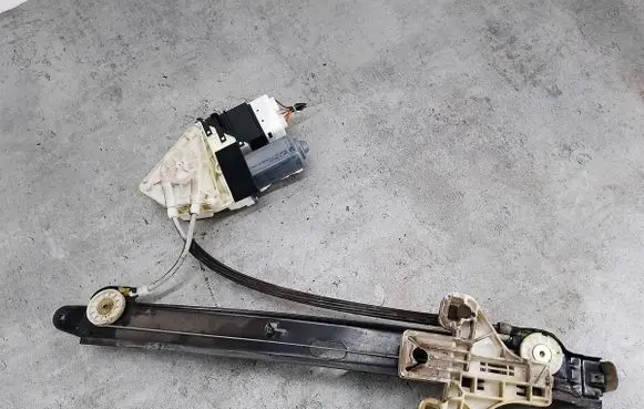 Seat Toledo III (5P) Rear door window regulator with motor 119434