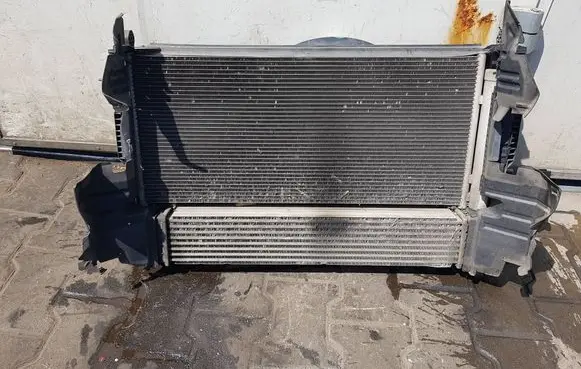 Opel Astra K Coolant radiator 