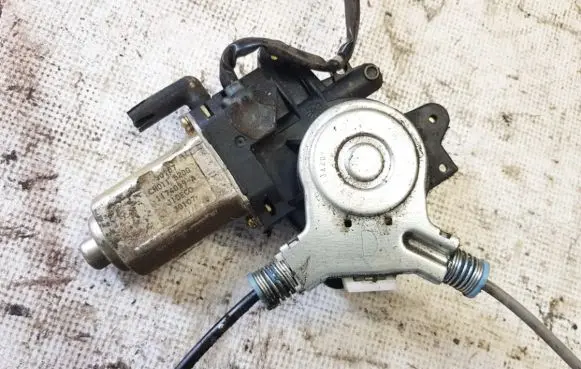 Mazda MPV Rear door window regulator motor cm0115200 1174089-a