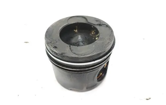 BMW X5 E53 Piston 8408