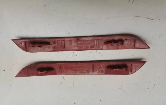 BMW 3 F30 F35 F31 Rear tail light reflector 7301188