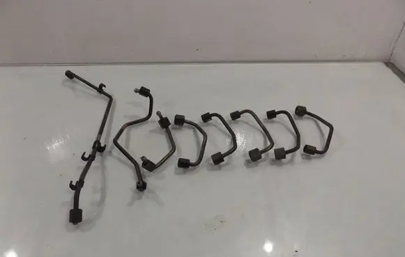 Audi A6 S6 C6 4F Fuel injector supply line/pipe 
