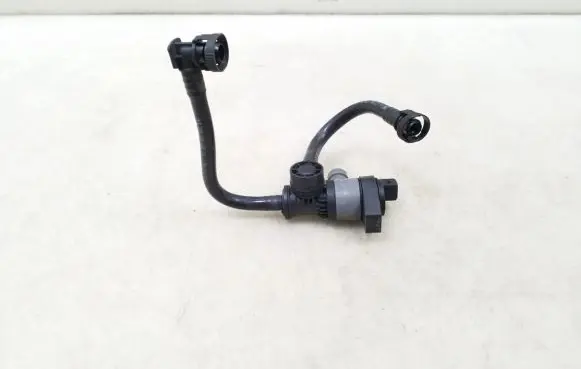 BMW 5 GT F07 Valve 7636155