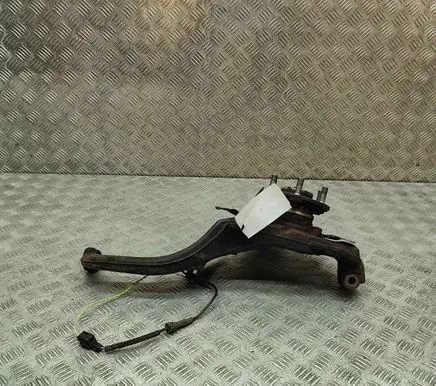 Nissan Navara D23 Front wheel hub 400154KJ0A