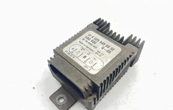 Coolant fan relay