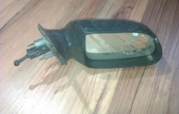 Renault 19 Front door electric wing mirror