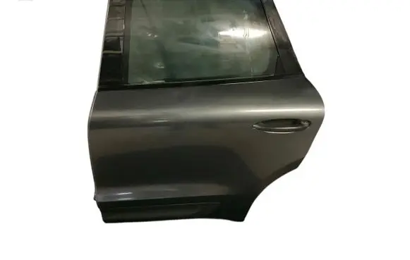 Porsche Macan (95B) Rear door 