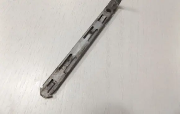 Volvo XC90 Headlight/headlamp mounting bracket 