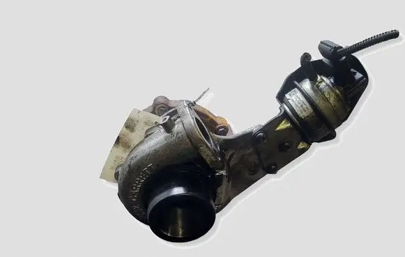 Opel Insignia A Turbo 55570748 MFV01983 7861371