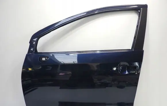 Suzuki SX4 S-Cross Front door