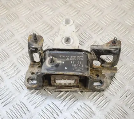 Ford Fiesta Engine mount bracket