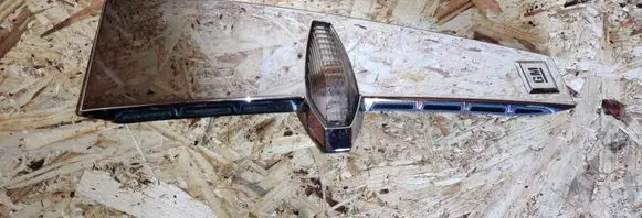 Cadillac SRX Fender trim (molding) 15890909