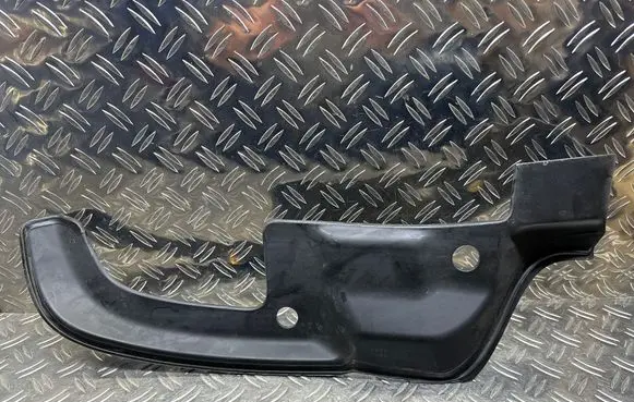 Citroen DS7 Crossback Tailgate trim 9819415580