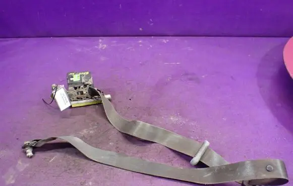 Fiat Ducato Front seatbelt 33014025B