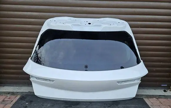 Opel Mokka B Tailgate/trunk/boot lid 
