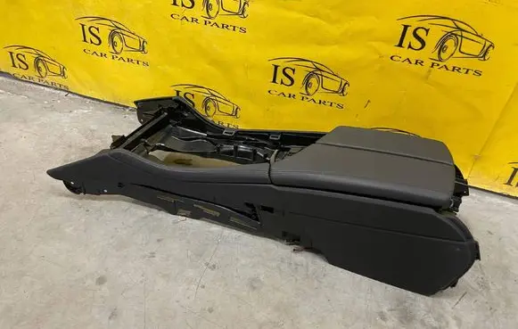 BMW 5 G30 G31 G38 Center console