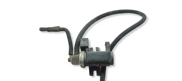 Mercedes-Benz Vito Viano W639 Turbo solenoid valve A0041539328 06T263 70026200