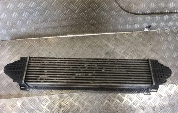 Land Rover Freelander 2 - LR2 Intercooler radiator 880663F 890661 IA1419