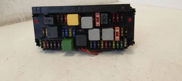 Mercedes-Benz E W212 SAM control unit A2129009225 2129009225
