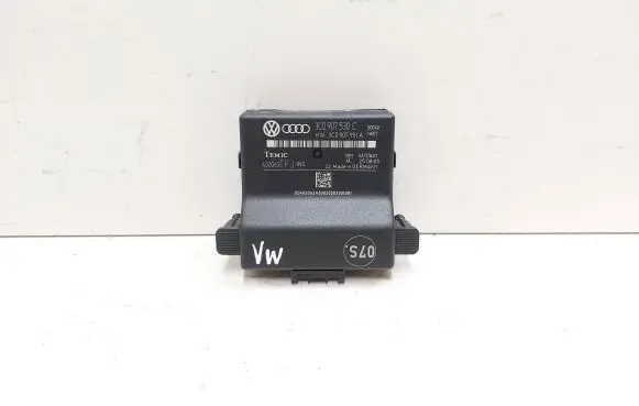 Volkswagen PASSAT B6 Gateway control module 3C0907951A 3C0907530C 402063