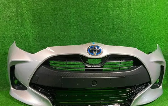 Toyota Yaris XP210 Front bumper