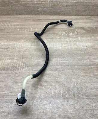 Mercedes-Benz E W210 Fuel line/pipe/hose A6120700332
