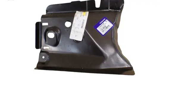 Volvo C30 Fender mounting bracket 31353760