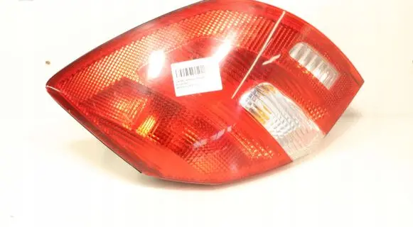 Skoda Fabia Mk2 (5J) Rear/tail lights