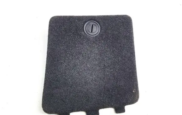 Volkswagen PASSAT B7 Trunk/boot side trim panel