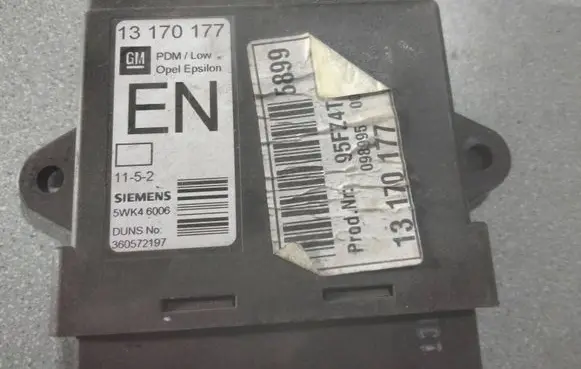 Opel Signum Engine control unit/module 13170177 360572197 5WK46006