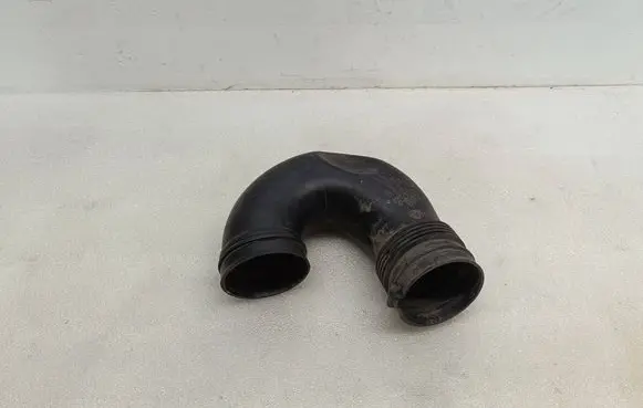 Volkswagen Golf V Air intake hose/pipe 1K0129618