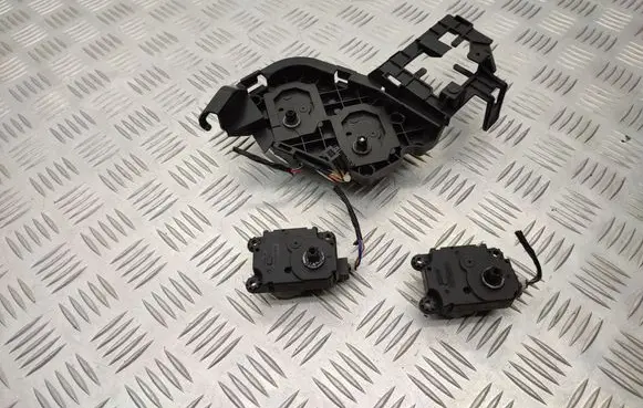 Peugeot Traveller Air flap motor/actuator A21201700