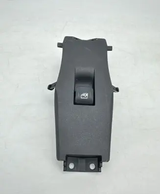 BMW 2 G42 Electric window control switch 9327031 L3AA02496