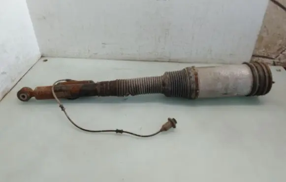 Mercedes-Benz S W220 Air suspension rear shock absorber 
