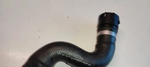Audi A4 S4 B8 8K Engine coolant pipe/hose 8K0121101
