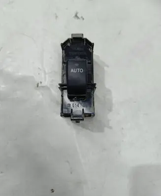Lexus RX 330 - 350 - 400H Electric window control switch 8403048070