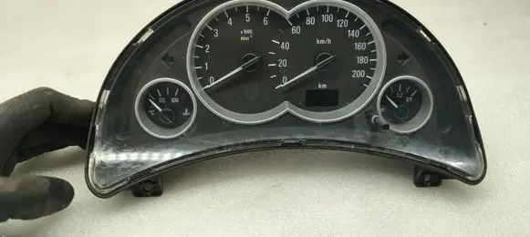 Opel Combo C Speedometer (instrument cluster) 87001395