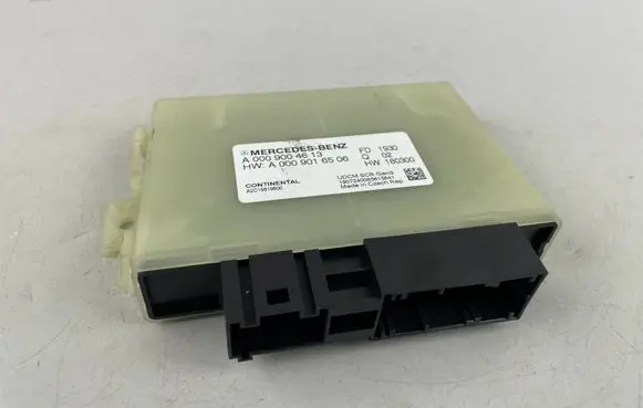 Mercedes-Benz E W213 Other control units/modules A0009004613