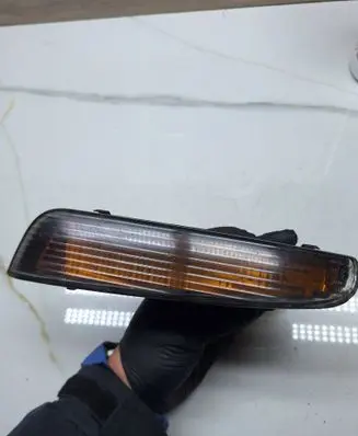 Alfa Romeo GT Front indicator light 461207486