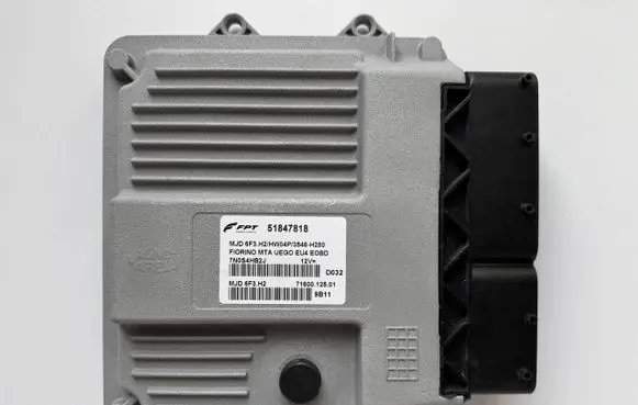 Fiat Grande Punto Engine control unit/module 51847818 MJD6F3H2