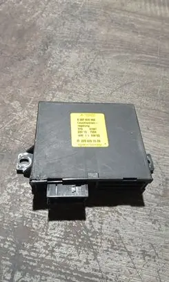 Mercedes-Benz S W220 Light module LCM 2208203026