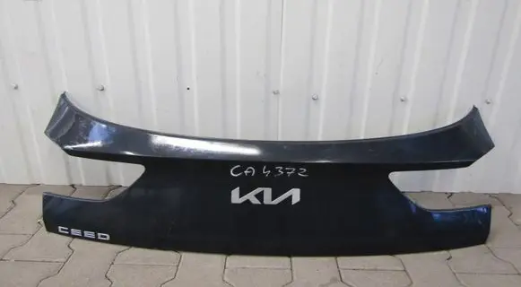 KIA Ceed Trunk door license plate light bar 87311-J7GA0