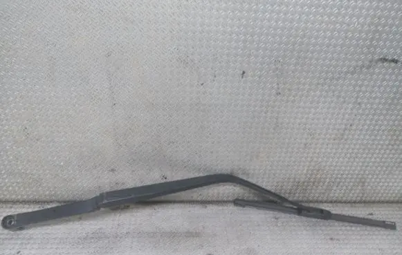 Mitsubishi Lancer VIII Windshield/front glass wiper blade 