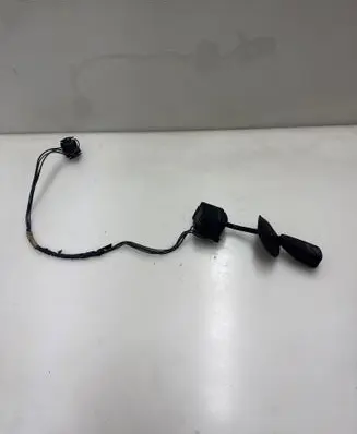 BMW 5 E34 Wiper control stalk 1378868