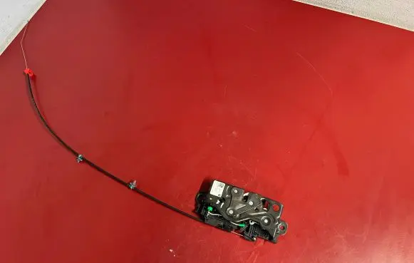 BMW iX Tailgate/trunk/boot lock/catch/latch 9851909