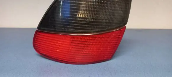 Peugeot 406 Rear/tail lights 45503