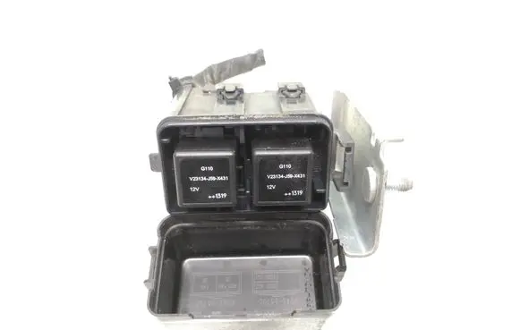Mazda 6 Relay mounting block KD6266750 KD4566750 V23134j59x431