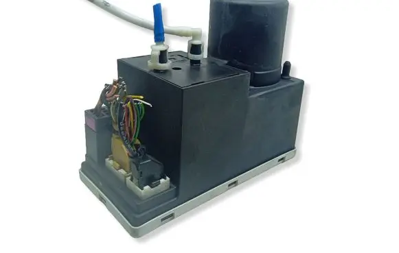 Audi A3 S3 8L Central locking vacuum pump 8L0862257KKASACJA 8L0862257K