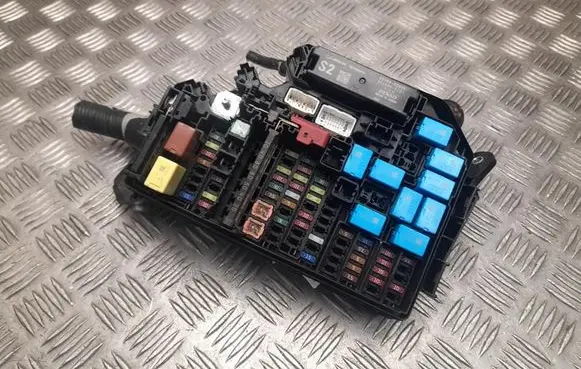 Toyota C-HR II Fuse box set 82115F4A40
